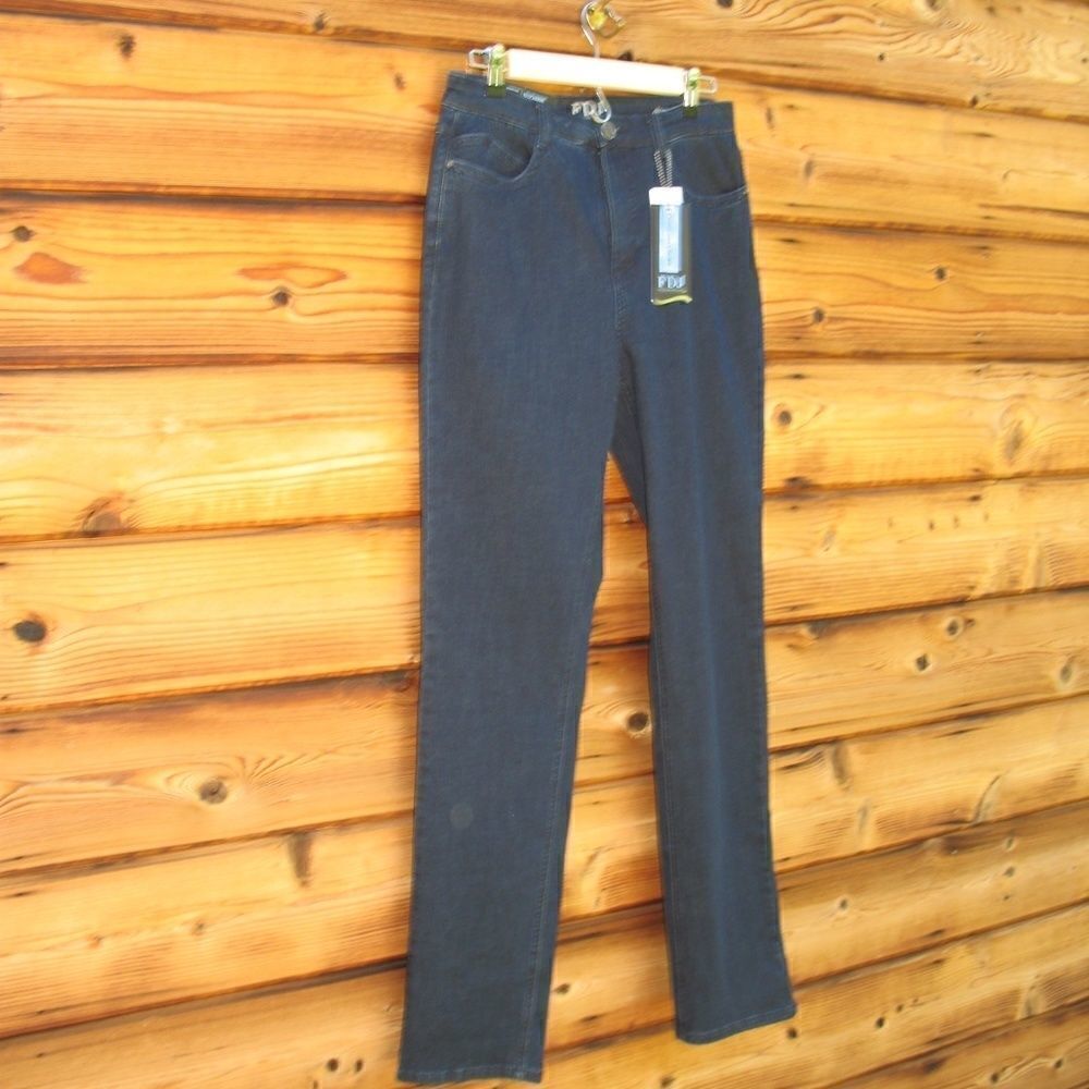 - NWT High Waist Dark Wash Jeans - Picture 4 of 8